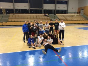 Atrofované ruce A včetně organizátorů